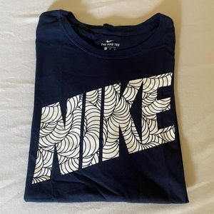 NIKE T-Shirt women’s size XL